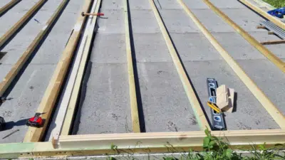 Aufbau & Montage 1 Aufbau & Montage