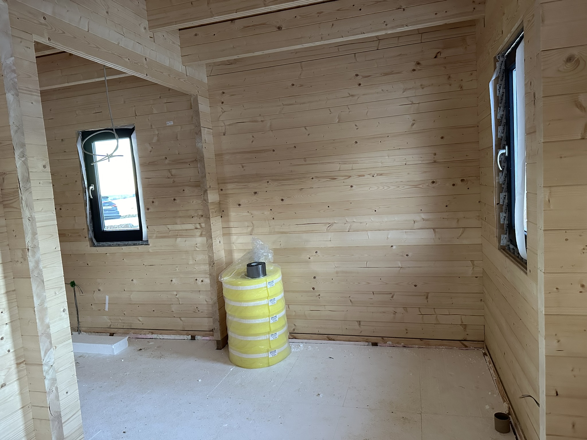 Teil 6: Isolierung, Kaltdach und Fenstermontage am Wohnhaus EnnsTeil 6